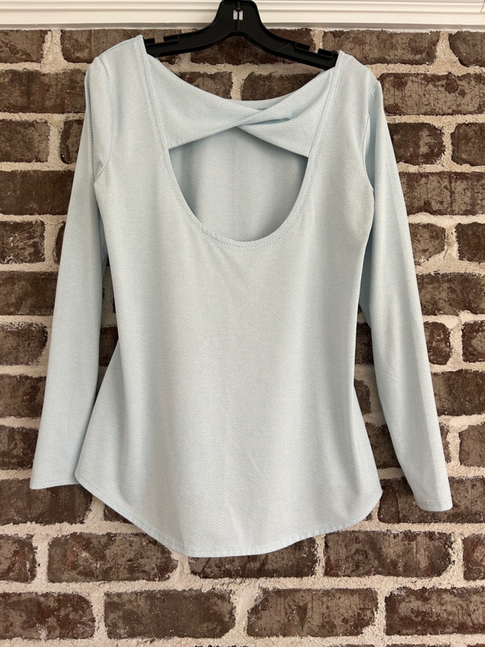 Athleta Light Blue Long Sleeve Scoop-Back Women's Top